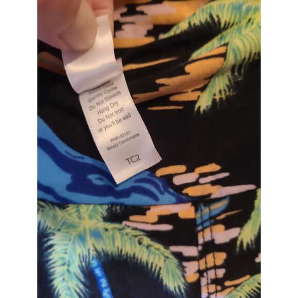 LuLaRoe TC2 Leggings HTF Colorful Tropical VOLCANO Island Moon SAIL BOAT Palm - Picture 4 of 5